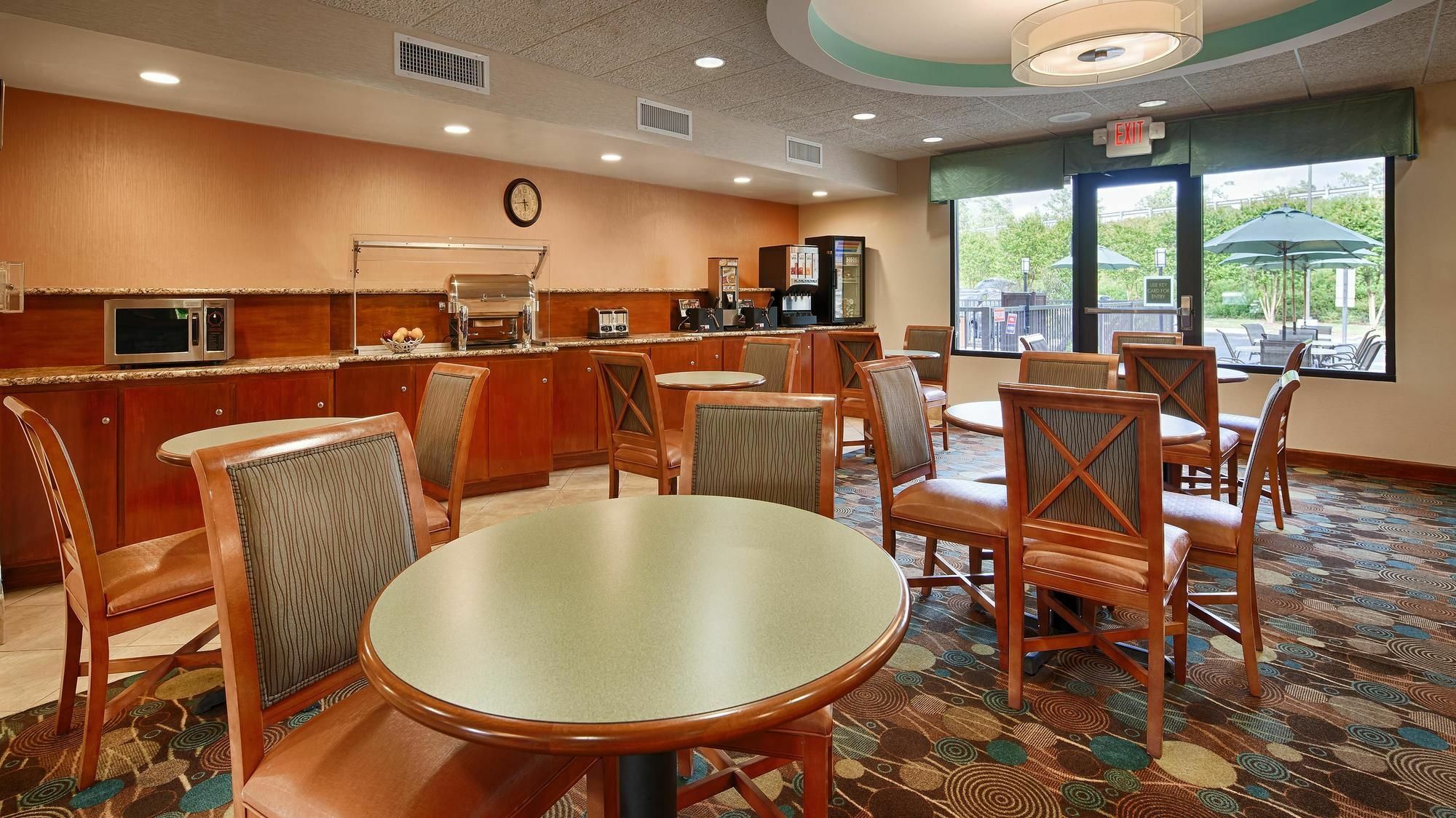 Best Western Plus Wilmington / Wrightsville Beach Экстерьер фото